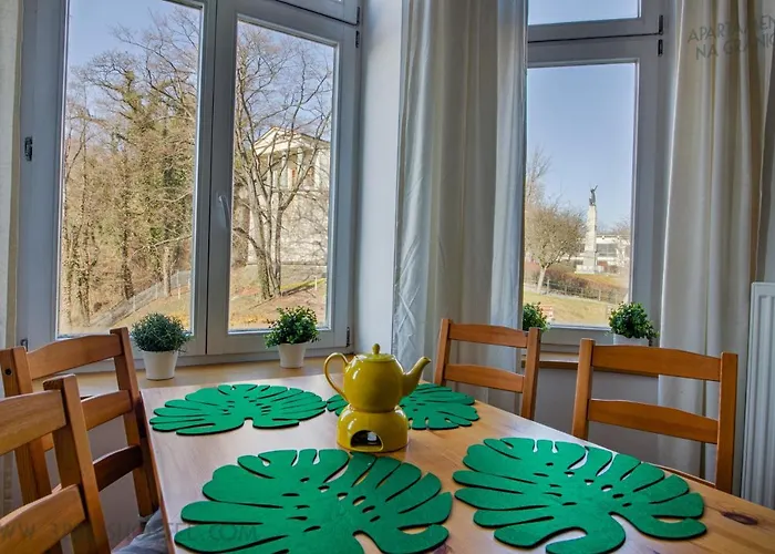 Na Granicy / On The Border Apartment