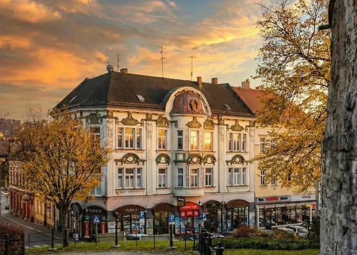 Apartment Na Granicy / On The Border *